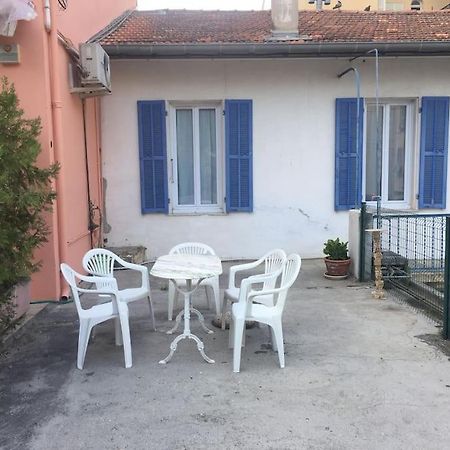 Calme Et Tranquillite Et Un Soupir Villa Menton Eksteriør bilde