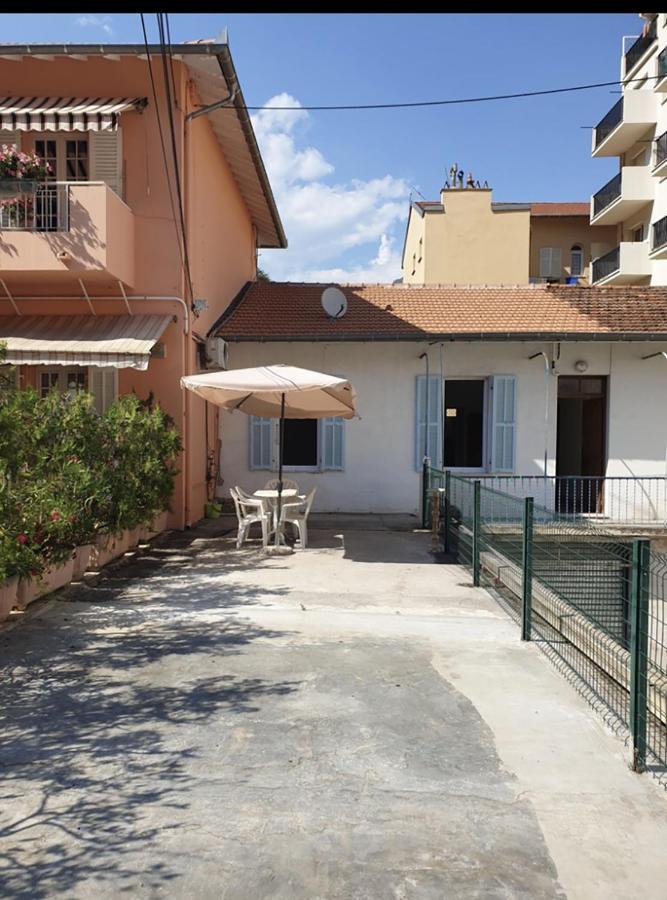 Calme Et Tranquillite Et Un Soupir Villa Menton Eksteriør bilde